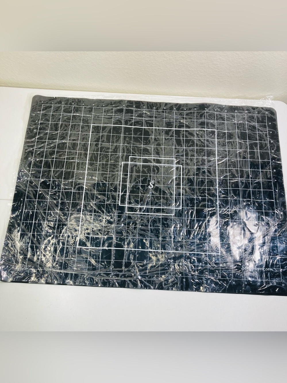 NEW Scrapbook.com‎ Cutting and Alignment Mat
